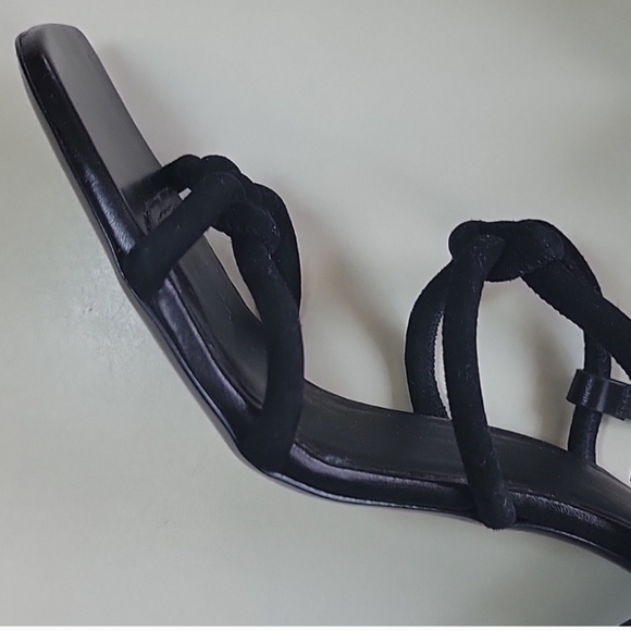 FRAME LE HENDRICKS black Suede Sling Back Heels Size 8 - Picture 9 of 16